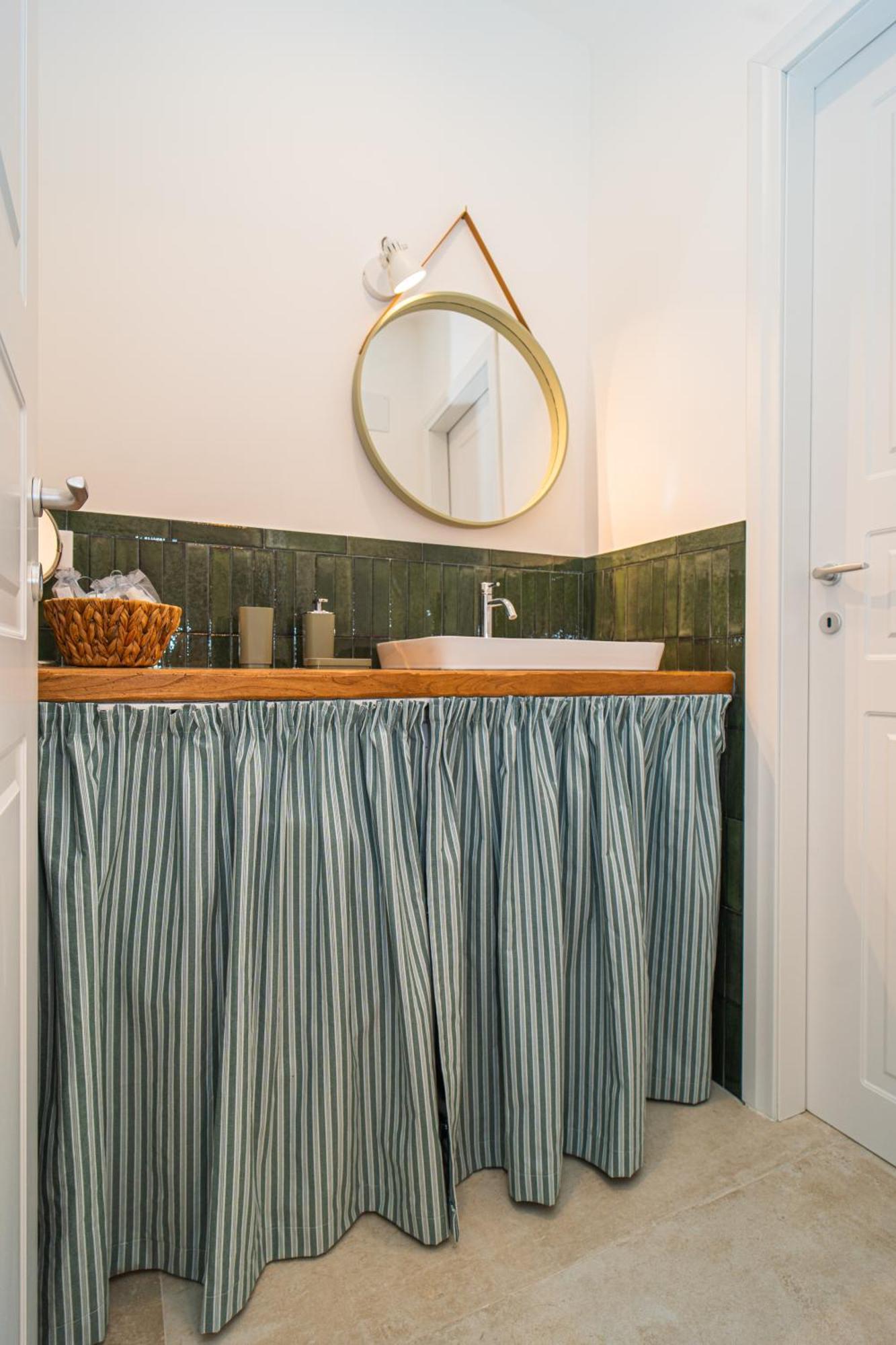 H H Moneglia Il Vicolo Apartment Екстериор снимка