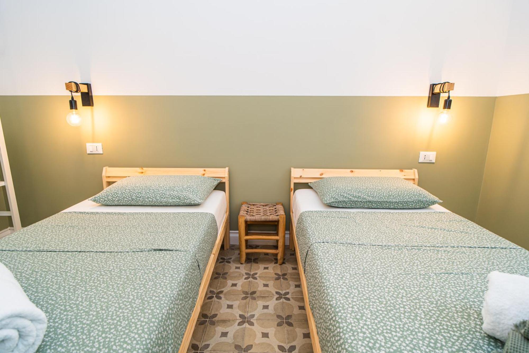 H H Moneglia Il Vicolo Apartment Екстериор снимка