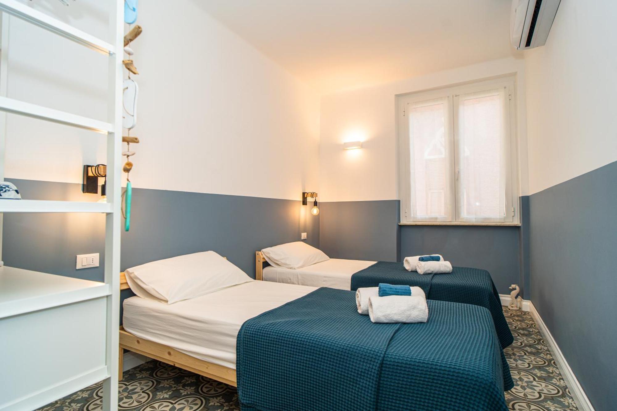 H H Moneglia Il Vicolo Apartment Екстериор снимка