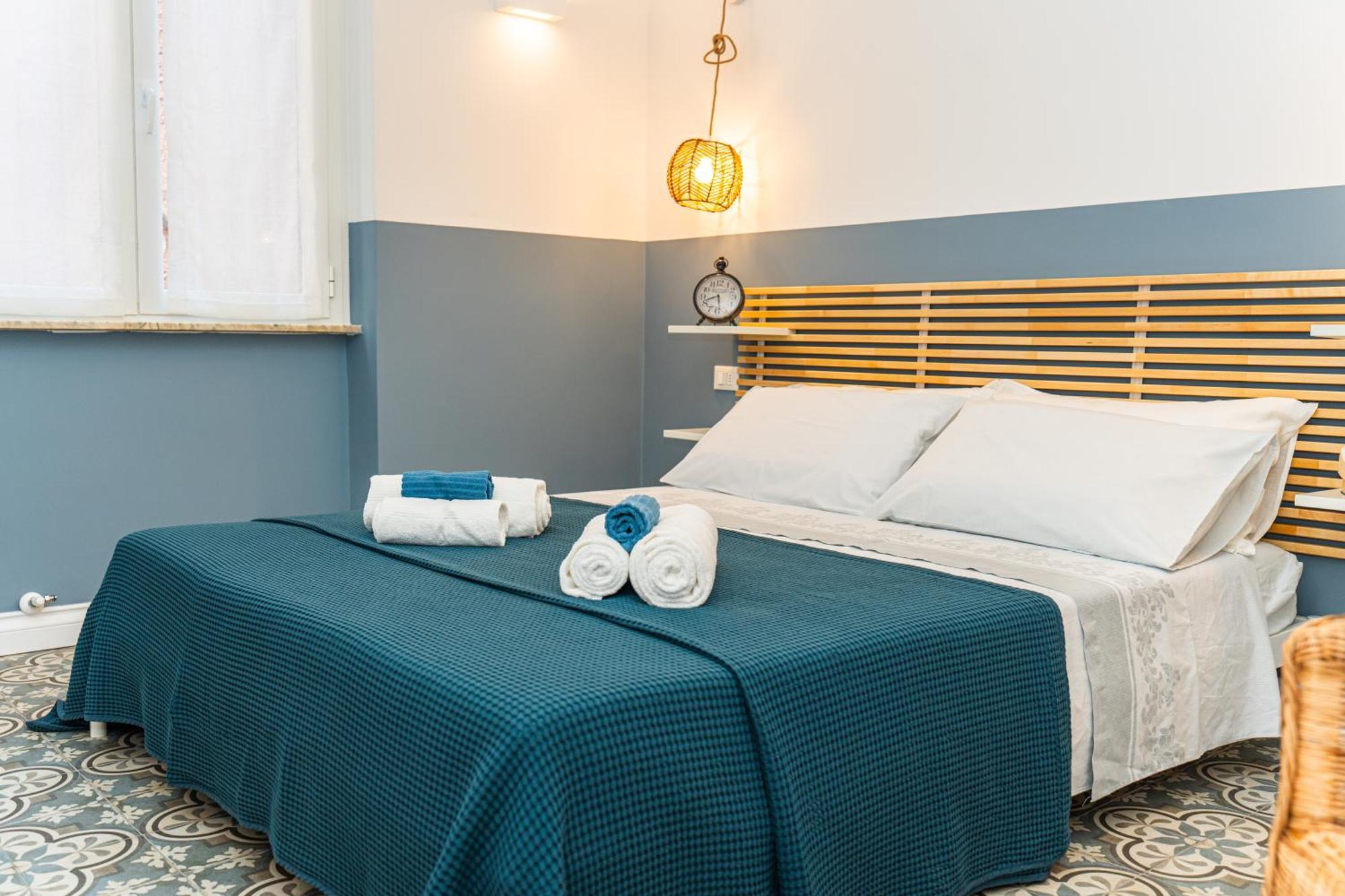 H H Moneglia Il Vicolo Apartment Екстериор снимка